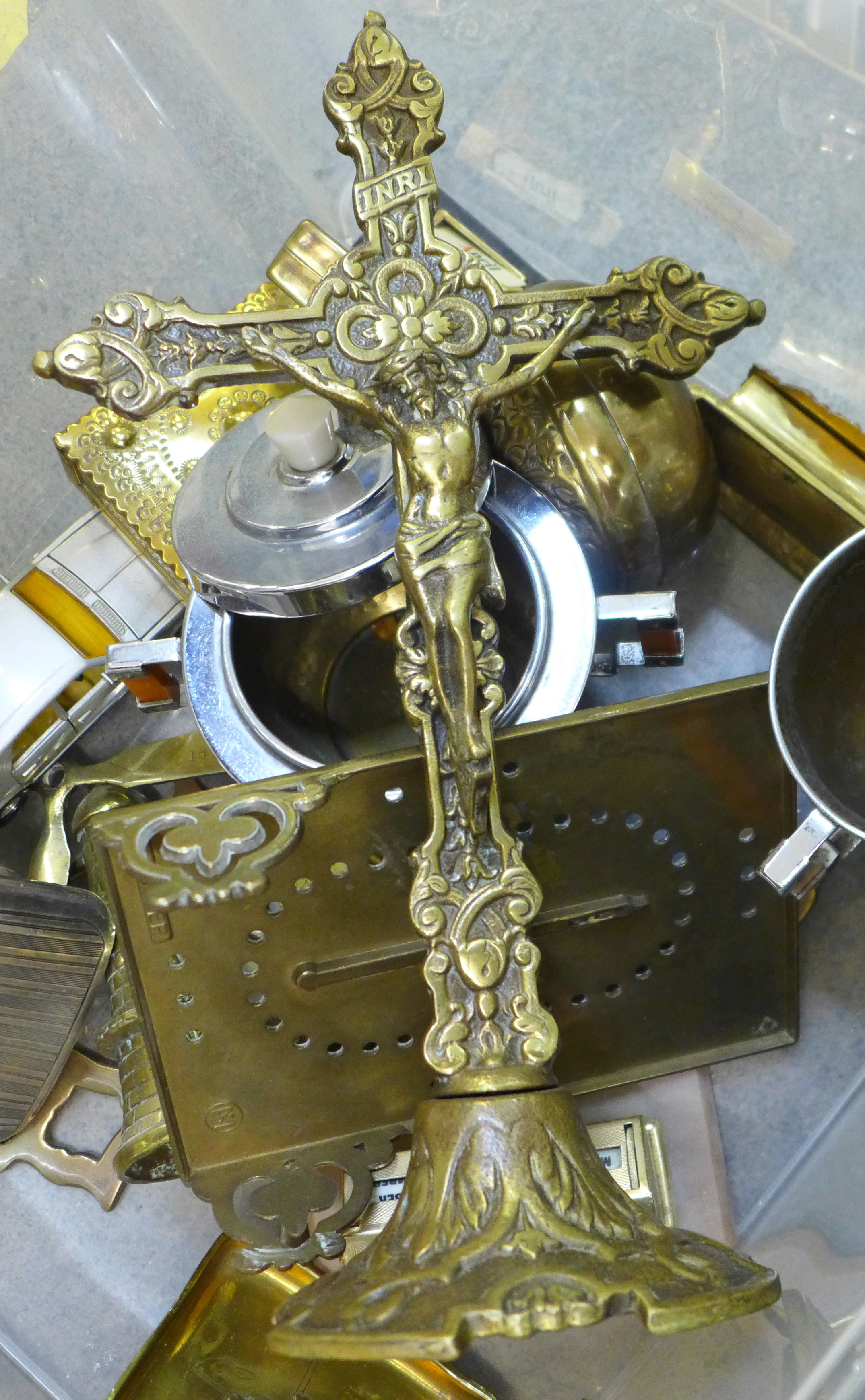 A plated hip flask, a brass miniature tray decorated with polo players, two perpetual calendars, - Image 2 of 3