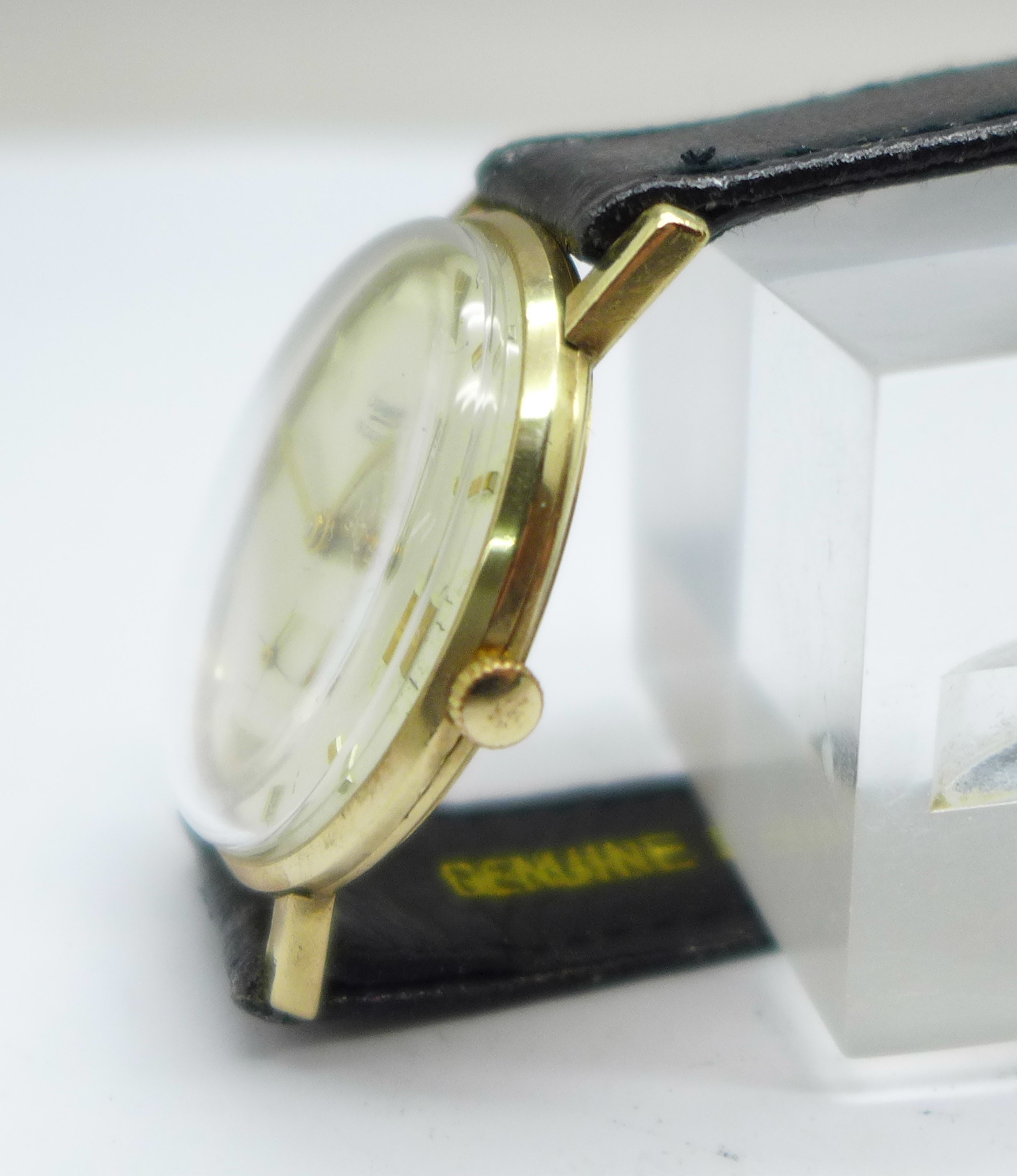 A 9ct gold cased Everite wristwatch - Image 2 of 4