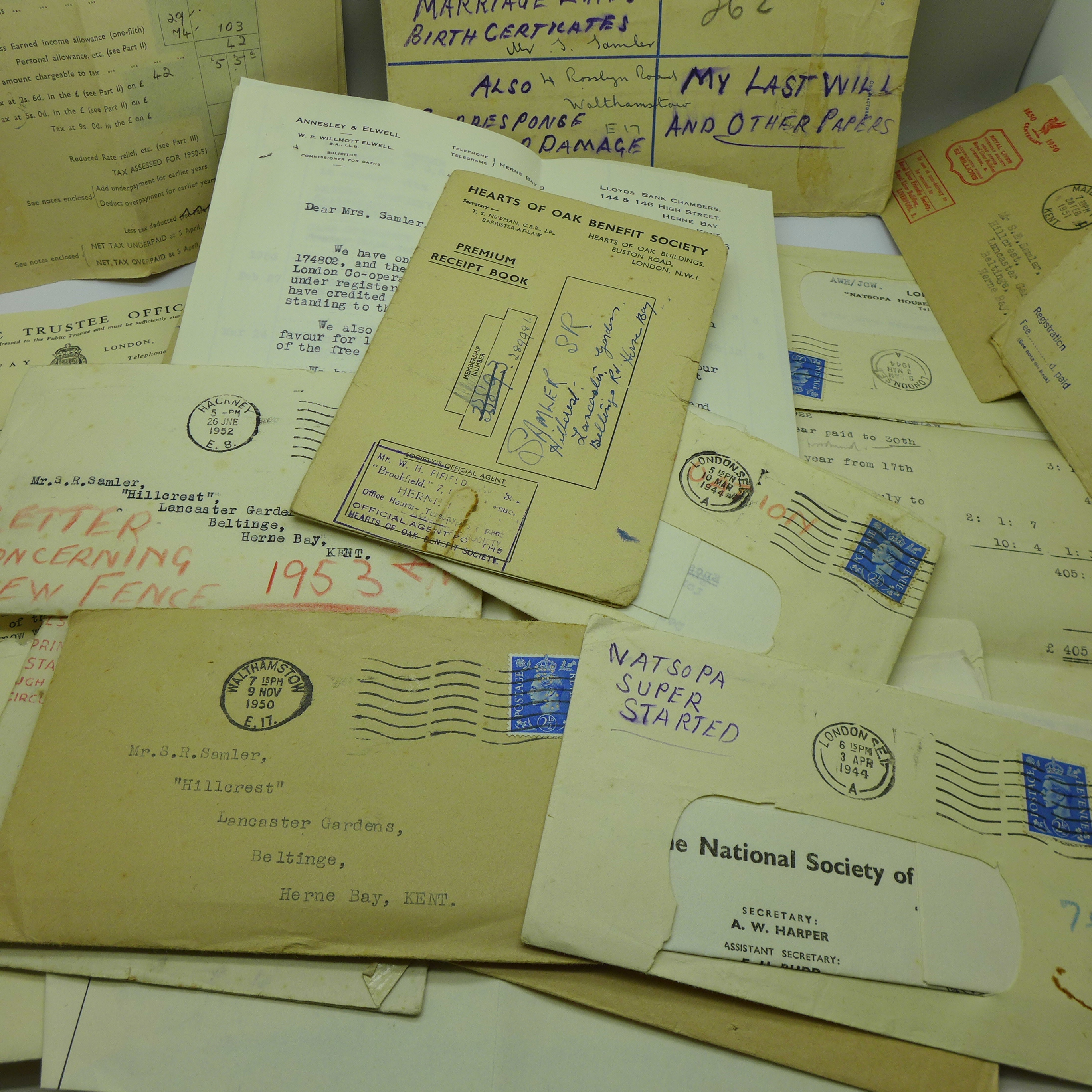 A collection of ephemera, mainly mid 20th Century, receipts including undertakers and a last - Bild 5 aus 6