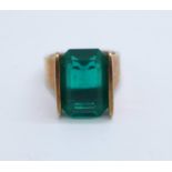 A 9ct gold, large green stone ring, 8.3g, O