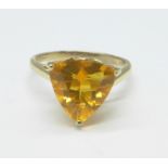 A 9ct gold, trilliant cut fire opal ring, 2.3g, M