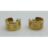 A pair of 9ct gold earrings, 3.8g, 1cm wide