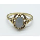 A 9ct gold and moonstone ring, 2g, O