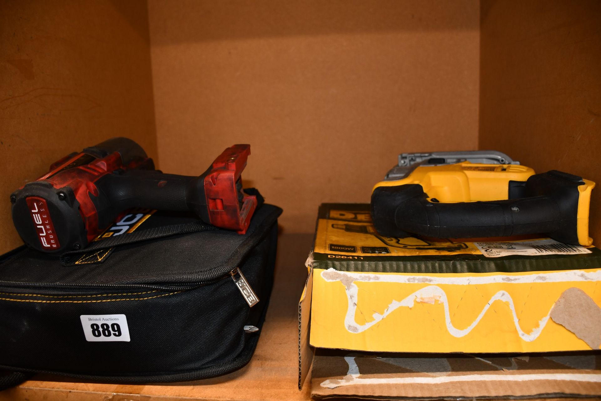 A quantity of new and used powertools to include Dewalt, Milwaukee and JCB.