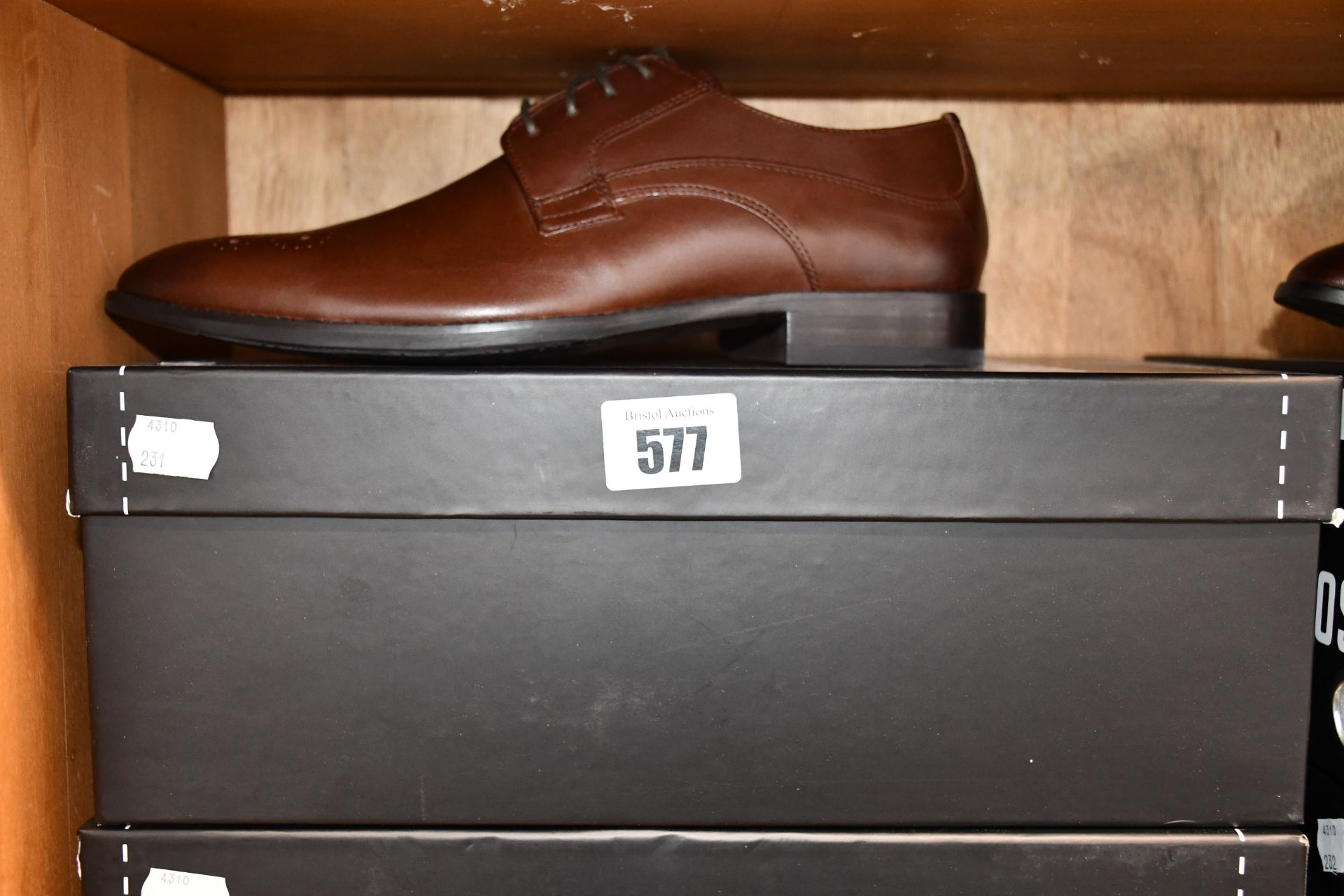 Two pairs of as new Gordon & Bros Lorenzo shoes (UK 8.5).