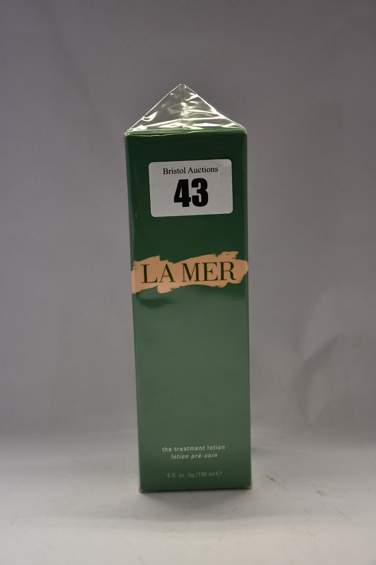 A La Mer the treatment lotion (150ml).