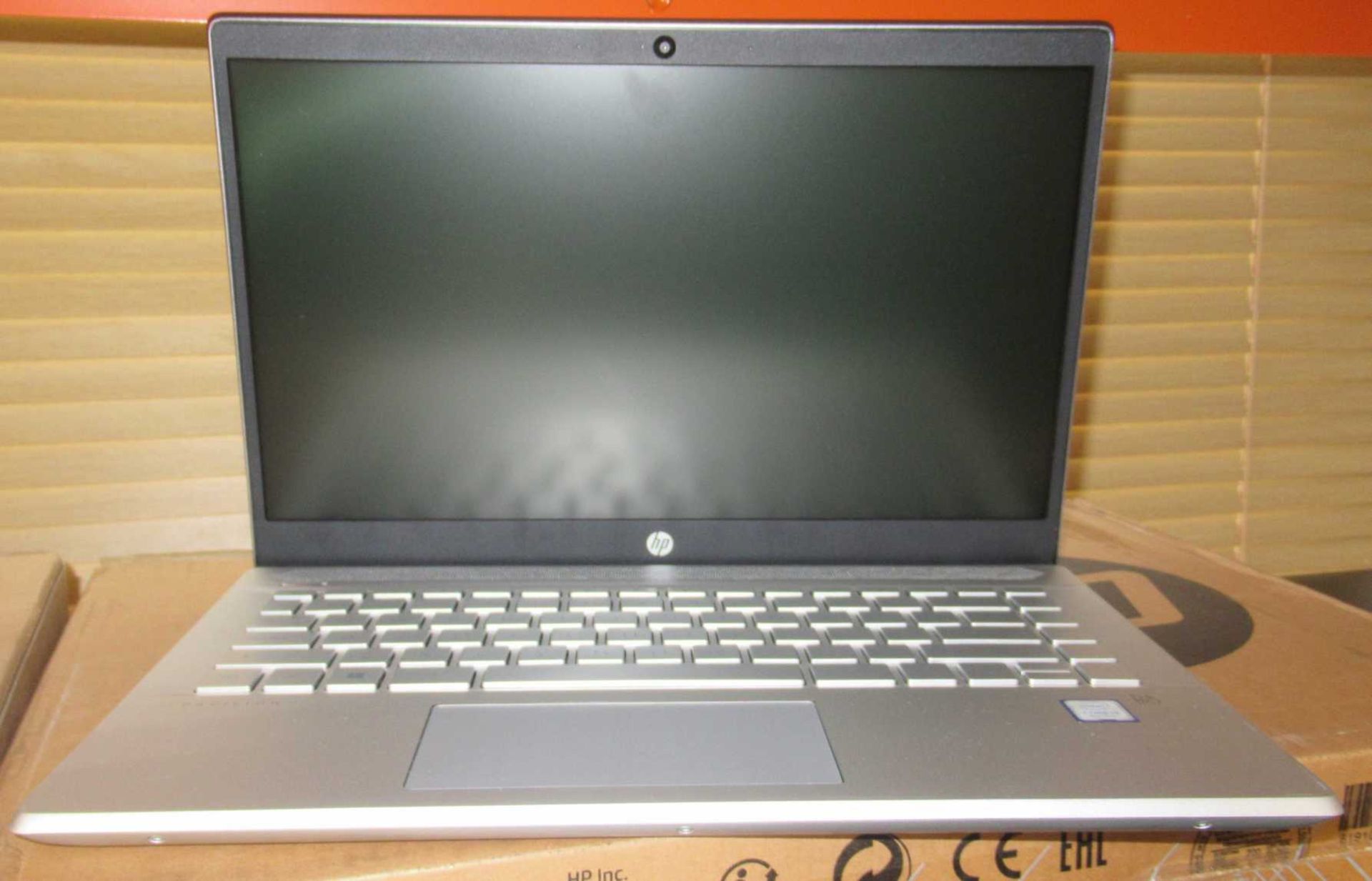 Cache Arrière (dossiere) Pour PC Portable HP Pavilion 14-CE0504SA - Couvercle LCD Gris Argent - Neuf