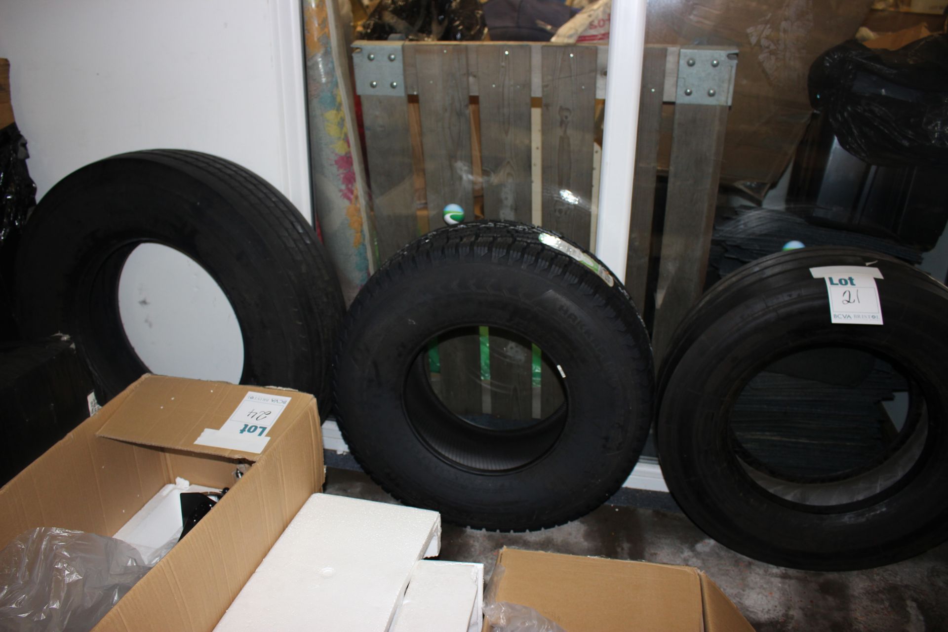 Three lorry tyres: one as new size Nokian LT315/70R17 and two part used Michelin 265/70 R19.5/ and