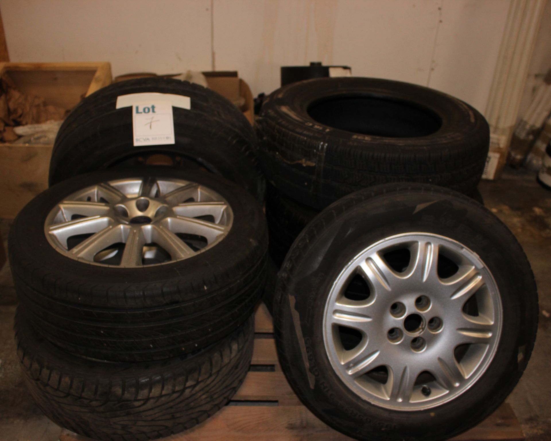 Two Ford alloy wheels R17 and R18, one steel wheel R16, one alloy wheel R15 and three part used