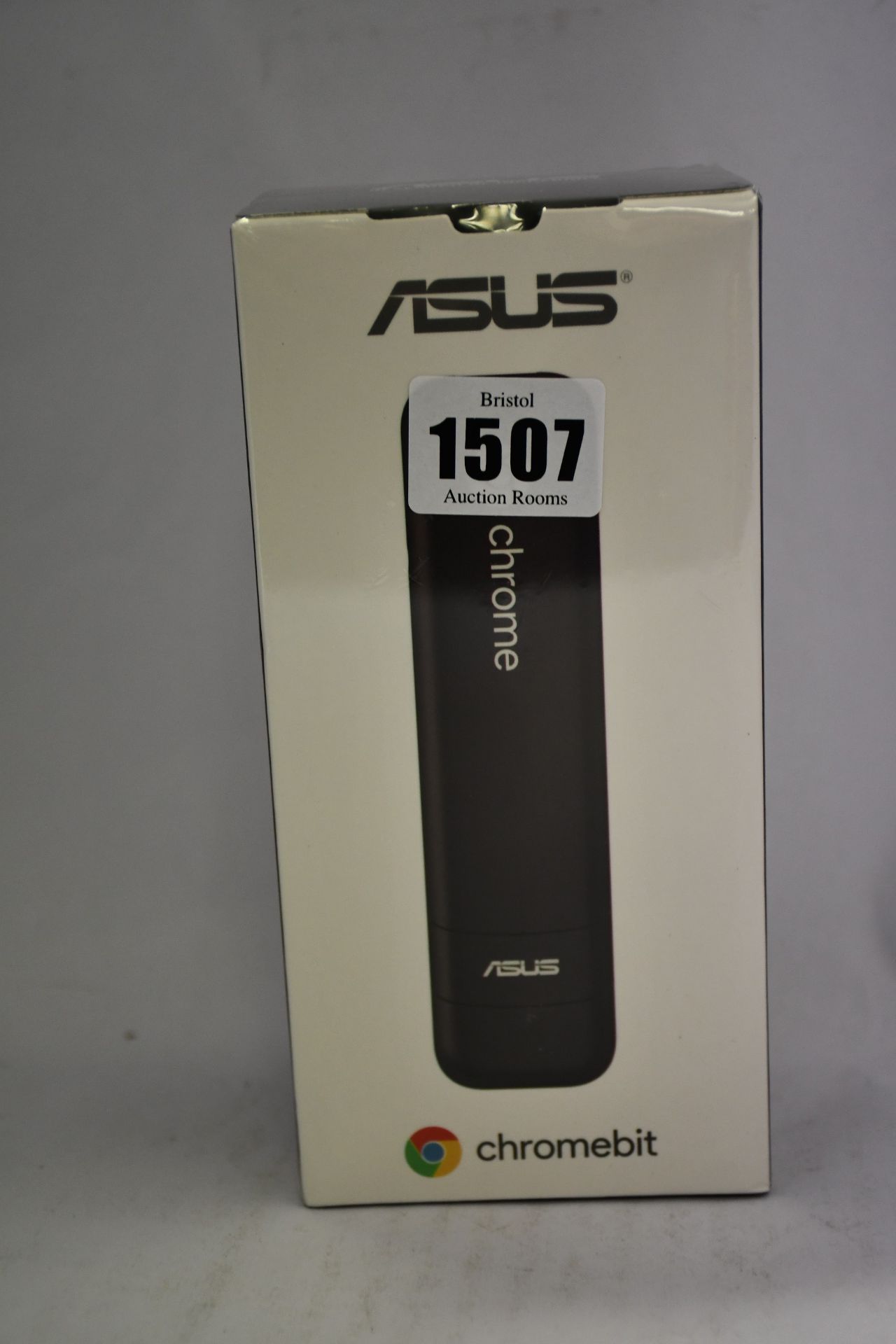 One boxed as new Asus Chromebit B004C Power Adapter RK3288C (2 GB RAM, 16 GB Flash Drive).