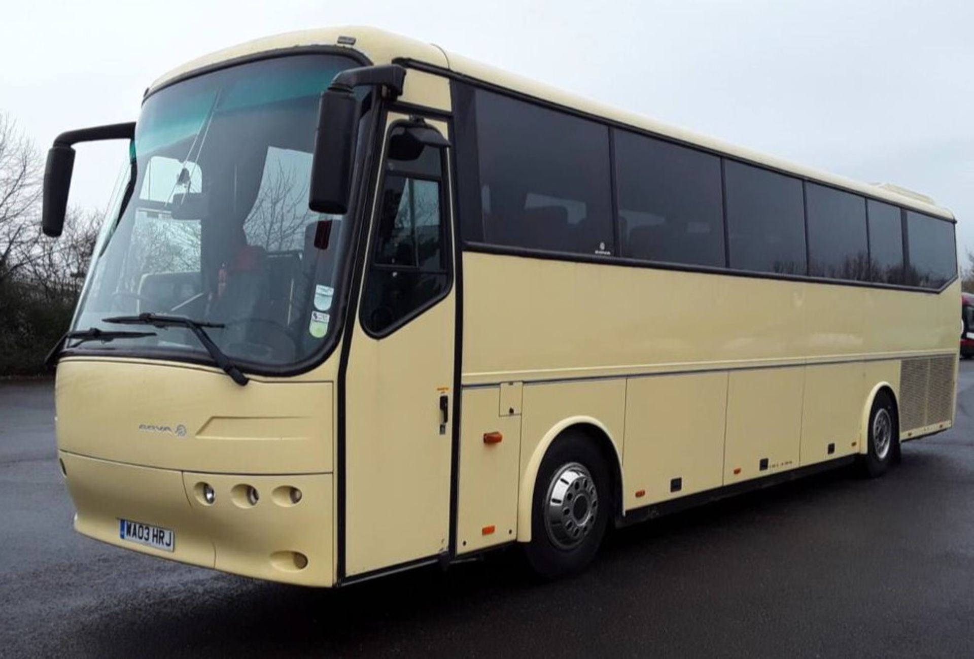 Bova Futura, Registration WA03 HRJ. First registered 01-06-2003, Length: 12m, Seats: 53, Interior