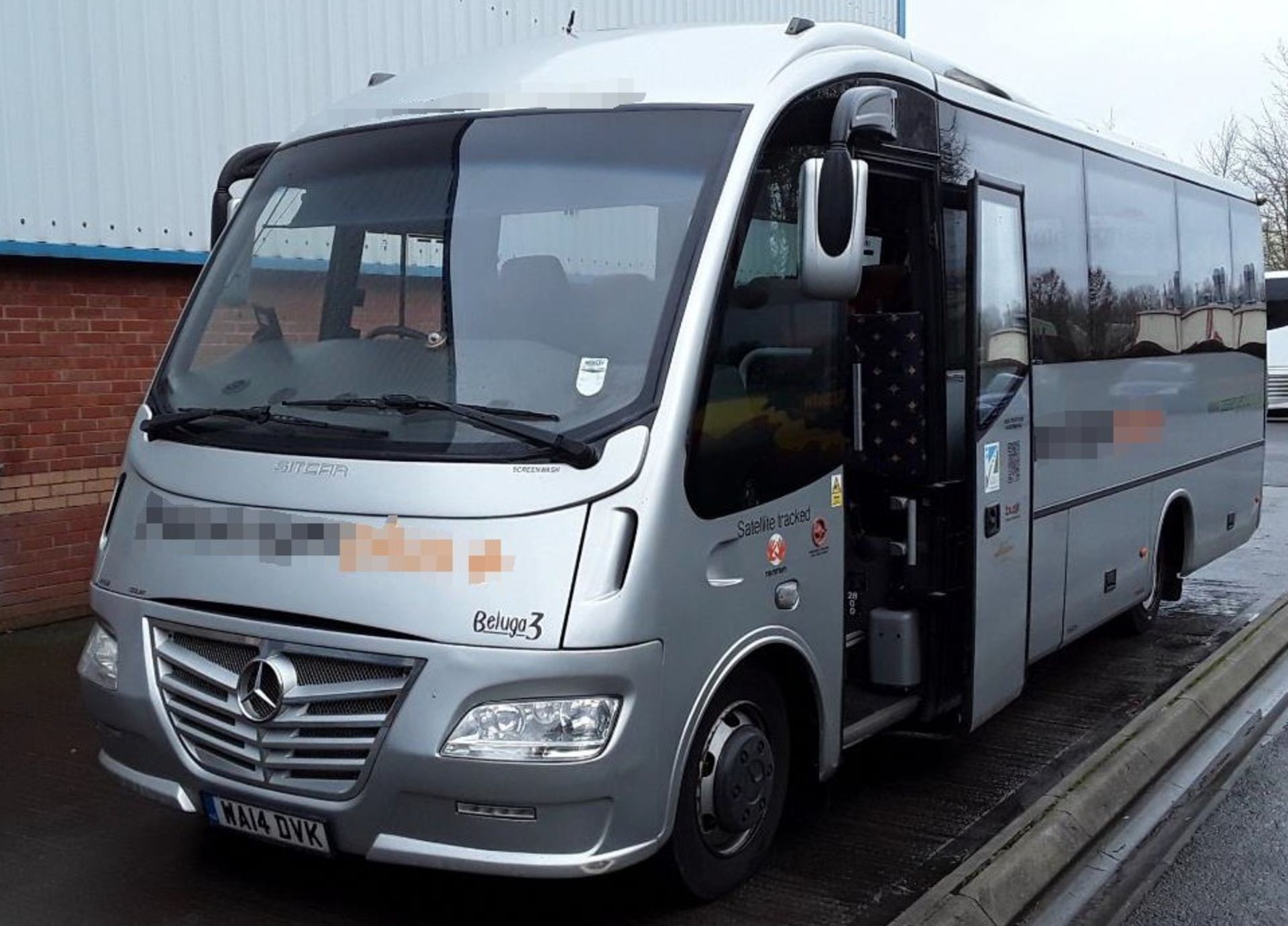 Mercedes Sitcar Beluga 3, Registration WA14 DVK. First registered 01-04-2014, Length: 8.4m, Seats: