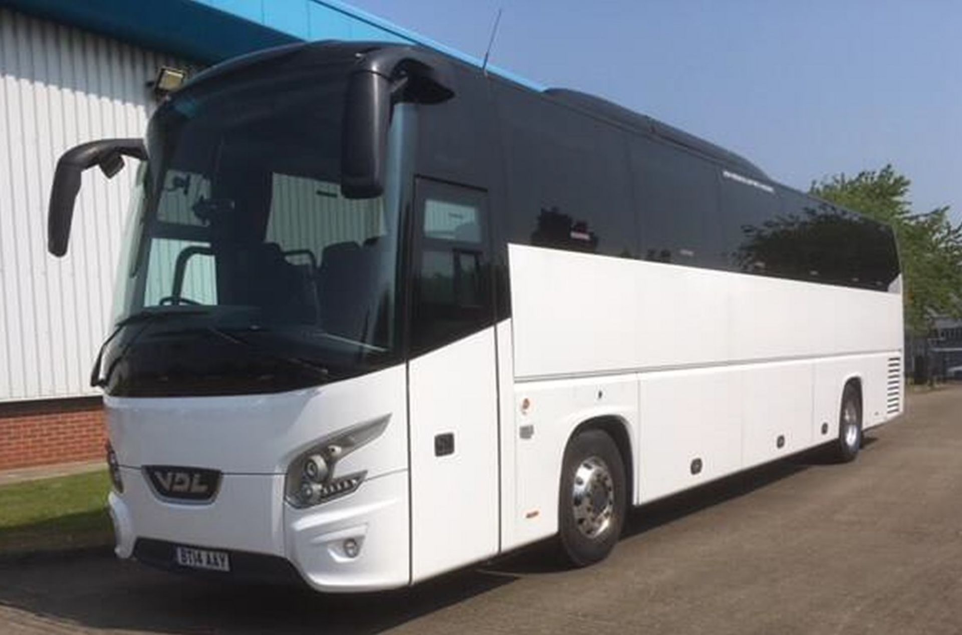 VDL Futura FHD2, Registration BT14 AAY. First registered 11-03-2014, Length: 12.9m, Seats: 57,