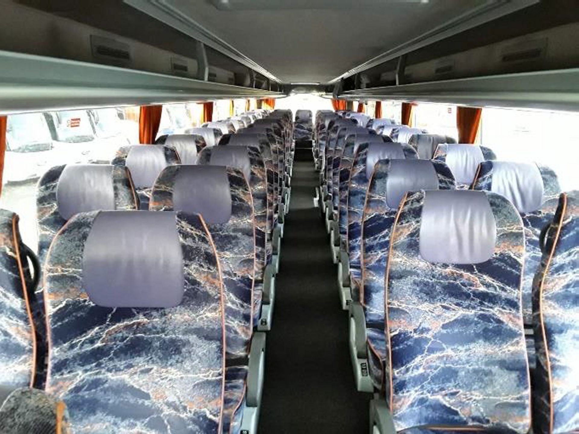 Vanhool Astromega, Registration WA13 DWP. First registered 01-04-2013, Length: 13m, Seats: 73, - Image 2 of 3