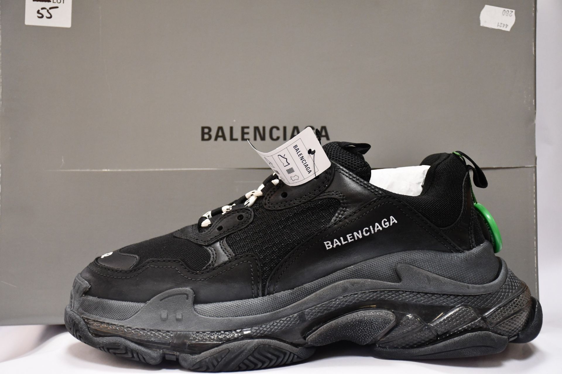 A pair of as new Balenciaga Tess.S.Gomma sneakers (EU 42).