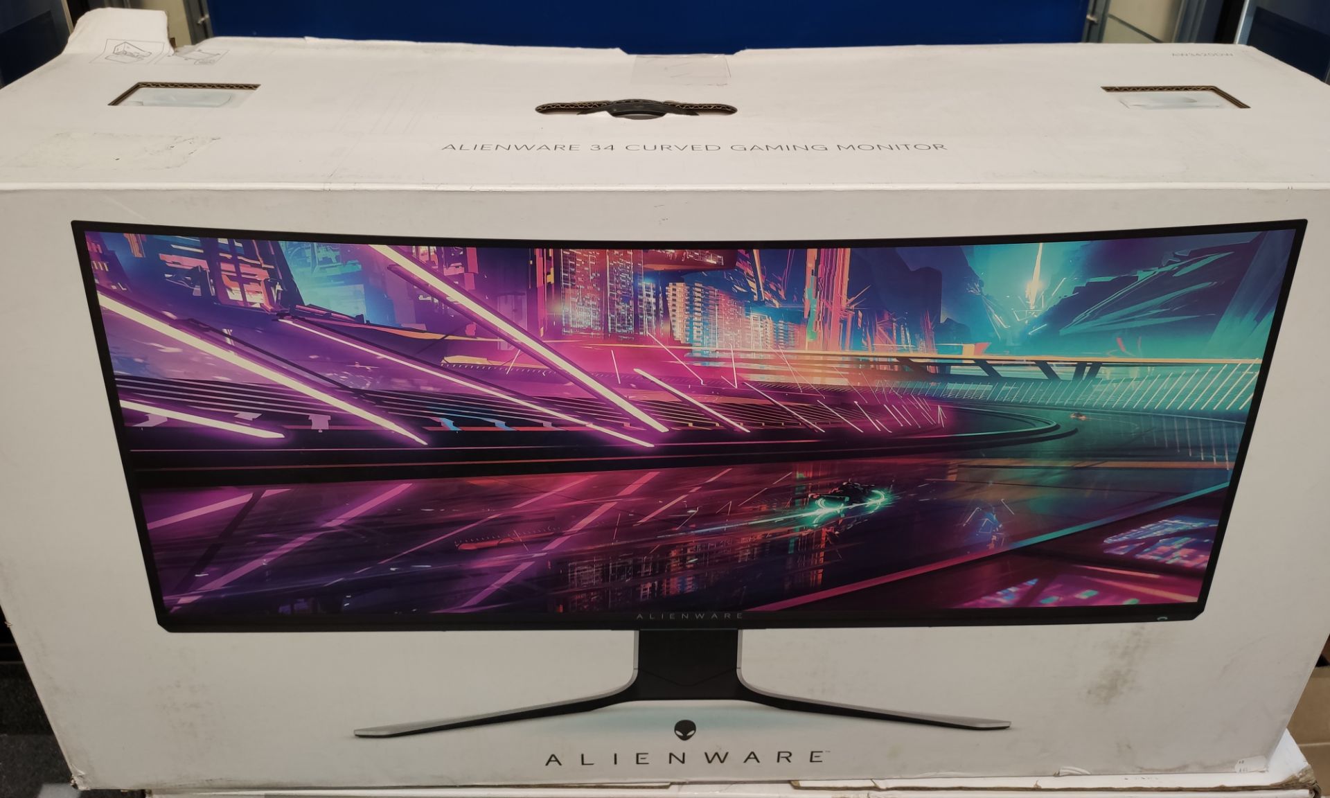 A boxed as new Alienware AW3420DW 34" Curved Gaming Monitor (DP/N: 09NV15) (Box sealed, some light