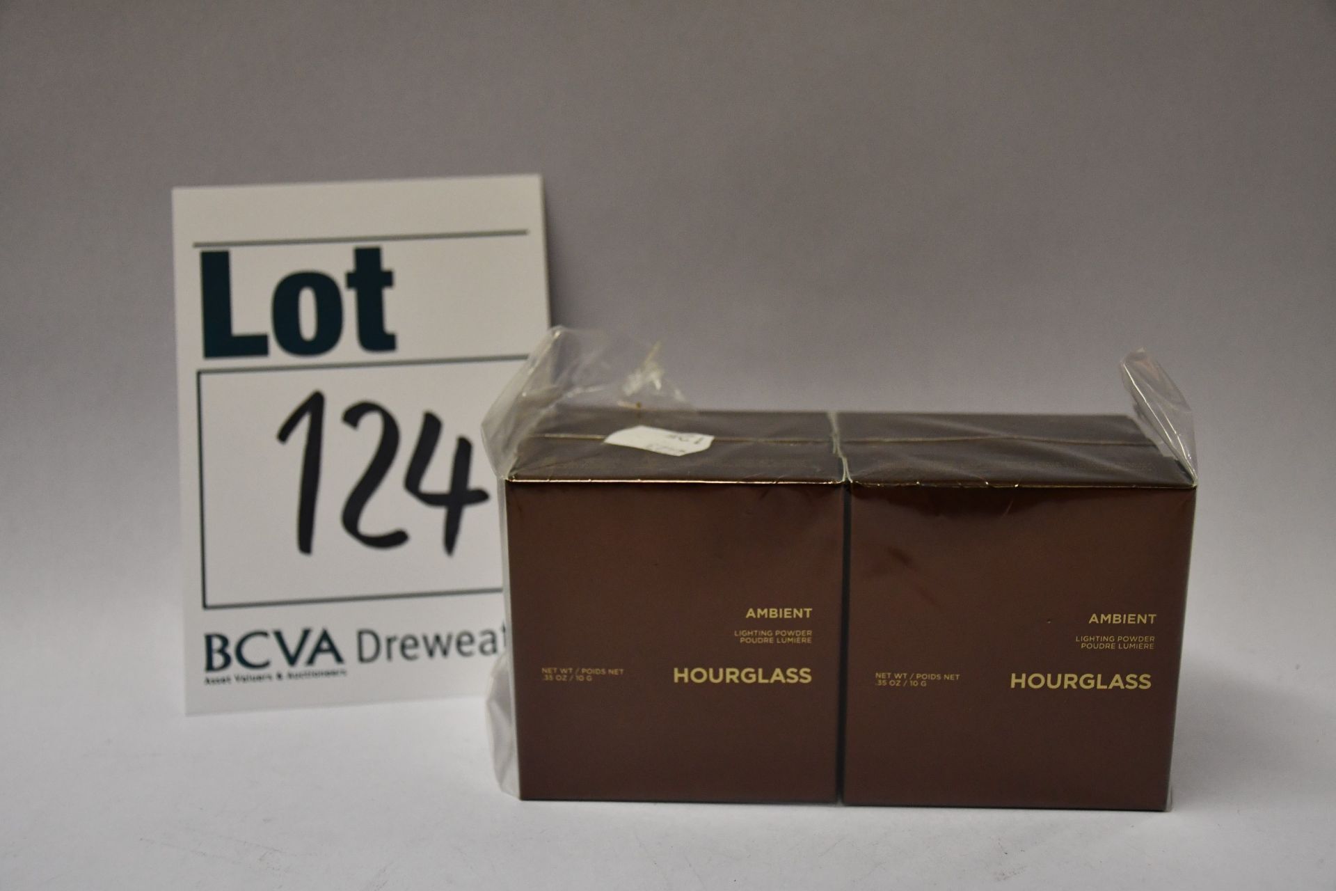 Six boxed as new Hourglass Ambient lighting powder diffused light (10g).