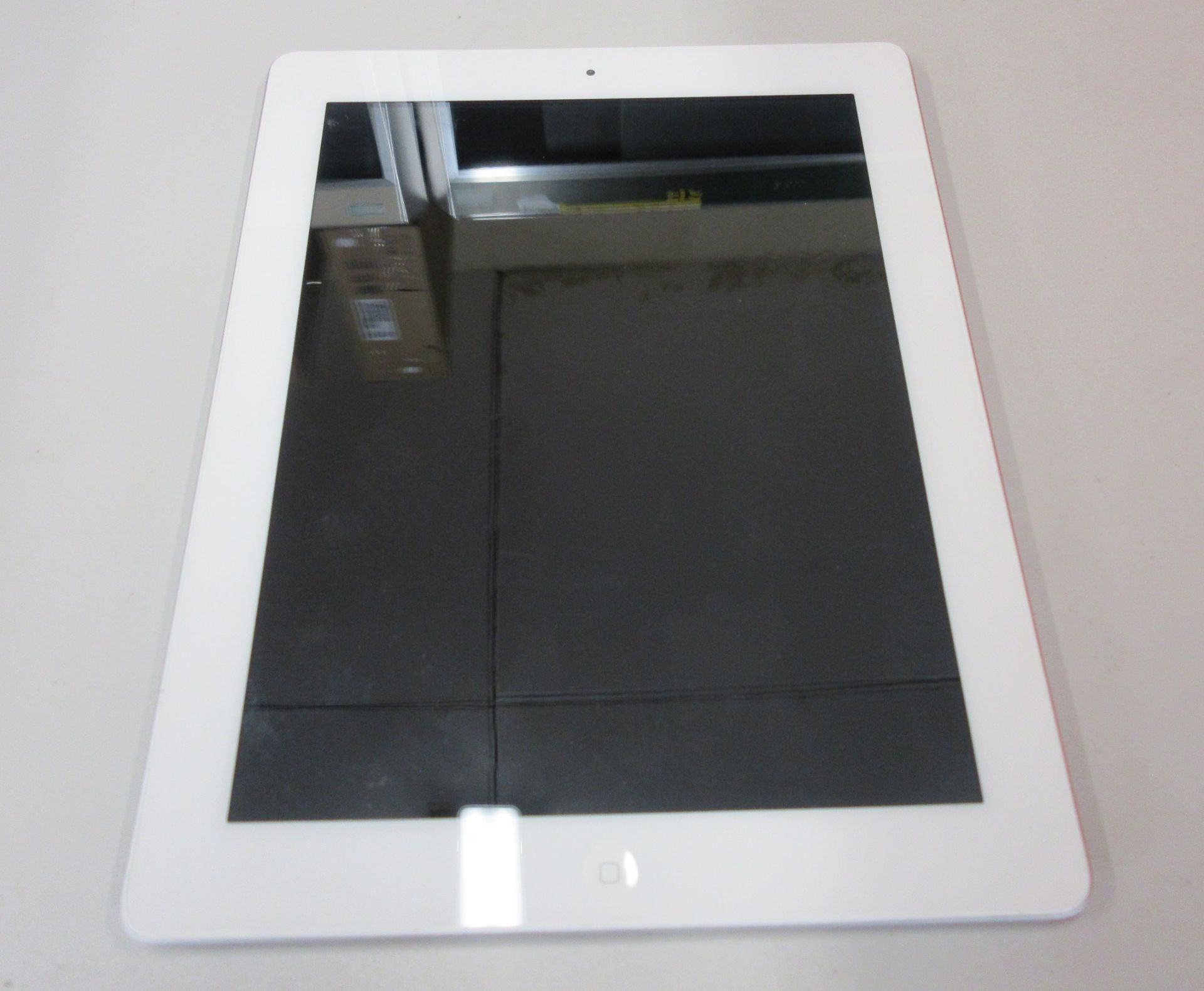 A pre-owned Apple iPad 2 (Wi-Fi Only) A1395 16GB in White (Serial: DLXG126FDKPH) (Activation