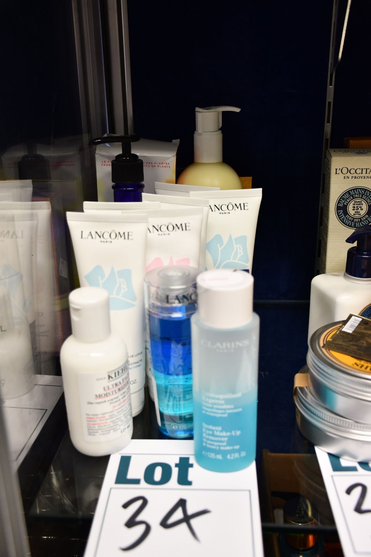 Fourteen as new skin care products/toiletries to include Clarins, Lancôme, Neal's Yard and Khiel's.