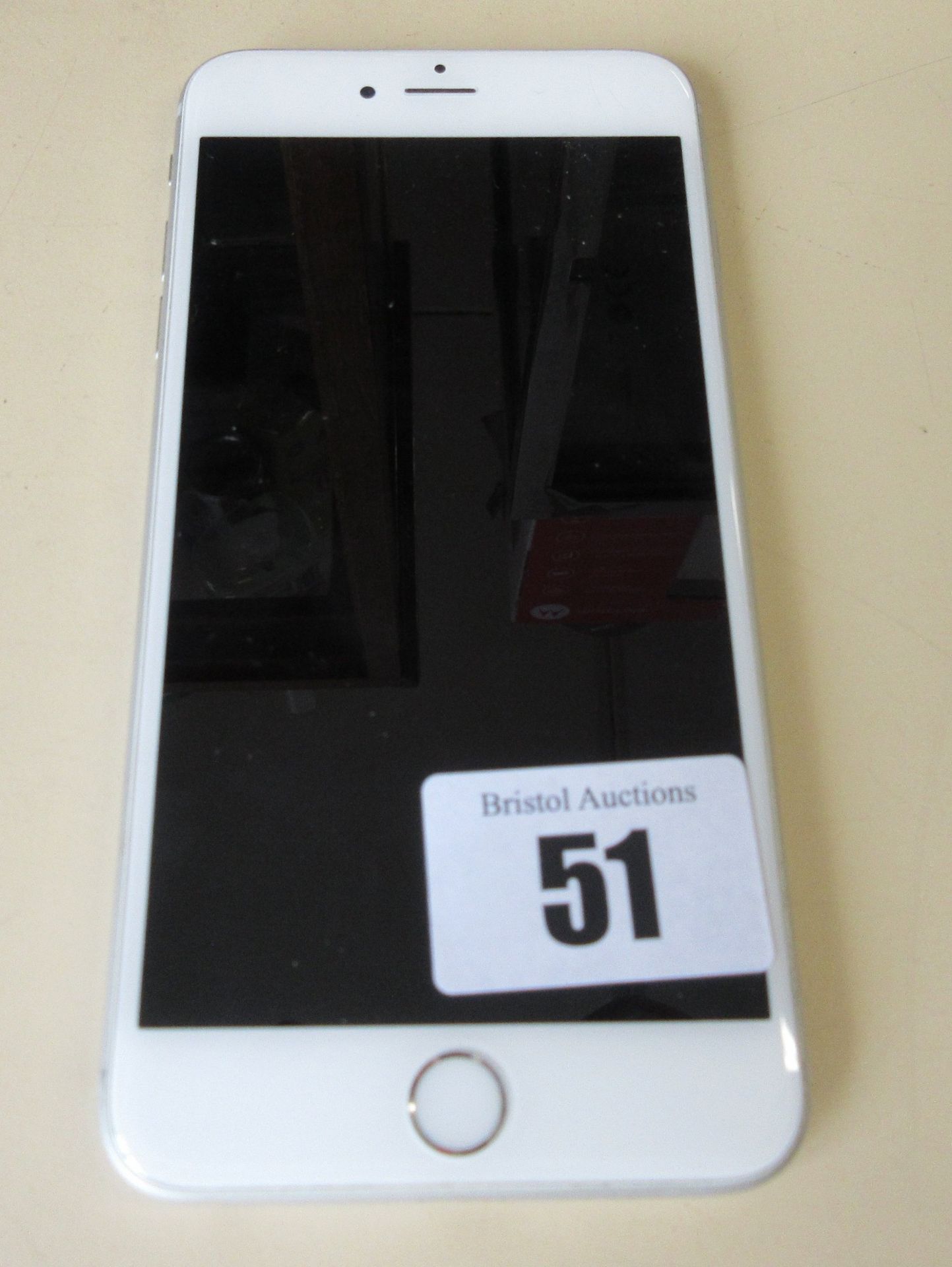 A pre-owned Apple iPhone 6s Plus (Global/A1687) 32GB in Silver (IMEI: 358608071686362) (Activation
