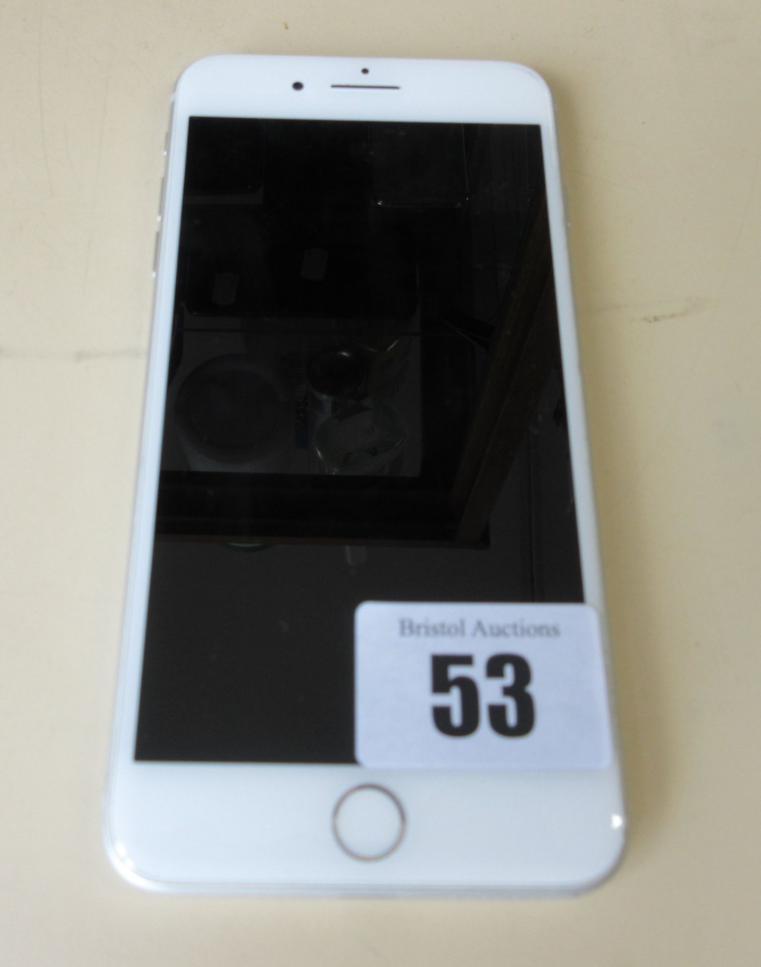 A pre-owned Apple iPhone 8 Plus (AT&T/T-Mobile/Global/A1897) 64GB in Silver (IMEI: