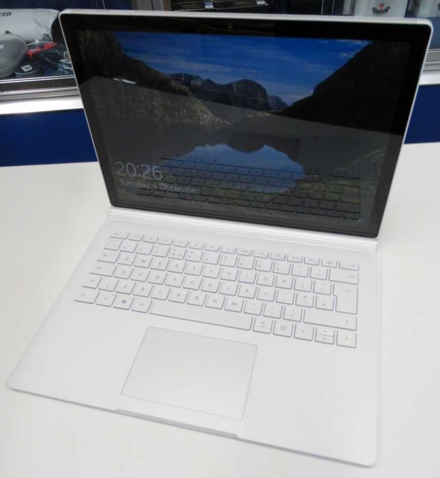 A pre-owned Microsoft Surface Book 2 13.5" Touchscreen Laptop in Silver with Intel i5-7300U - Image 6 of 12