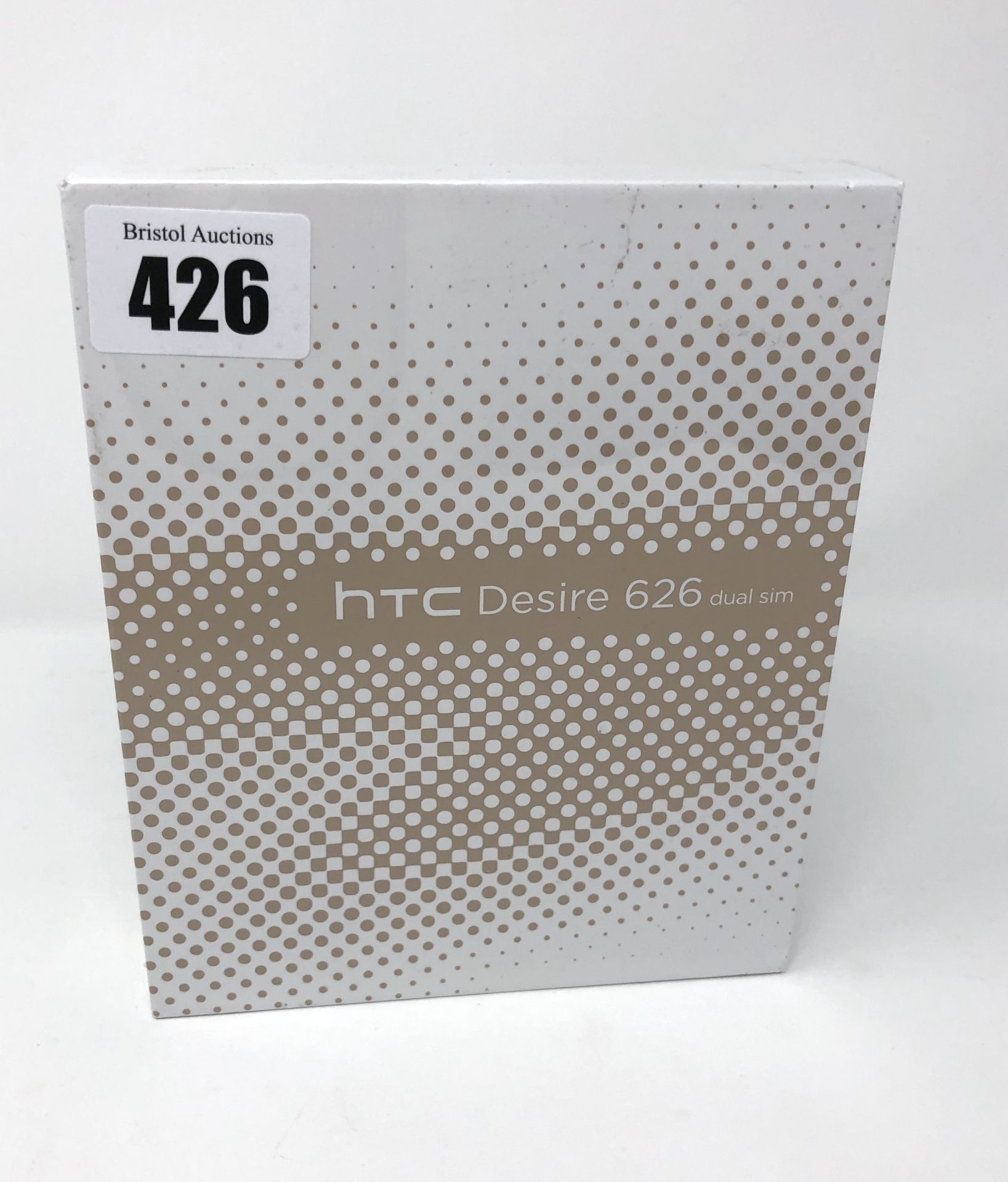 A boxed as new HTC Desire 626 Dual Sim 16GB (D626h) in White Birch (IMEI: 357290071208918) (Box