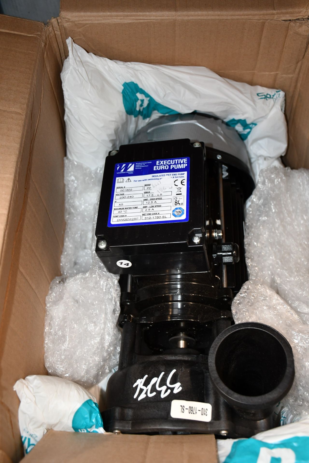 One Waterway insulated wet end pump (PF-30-2N22X).