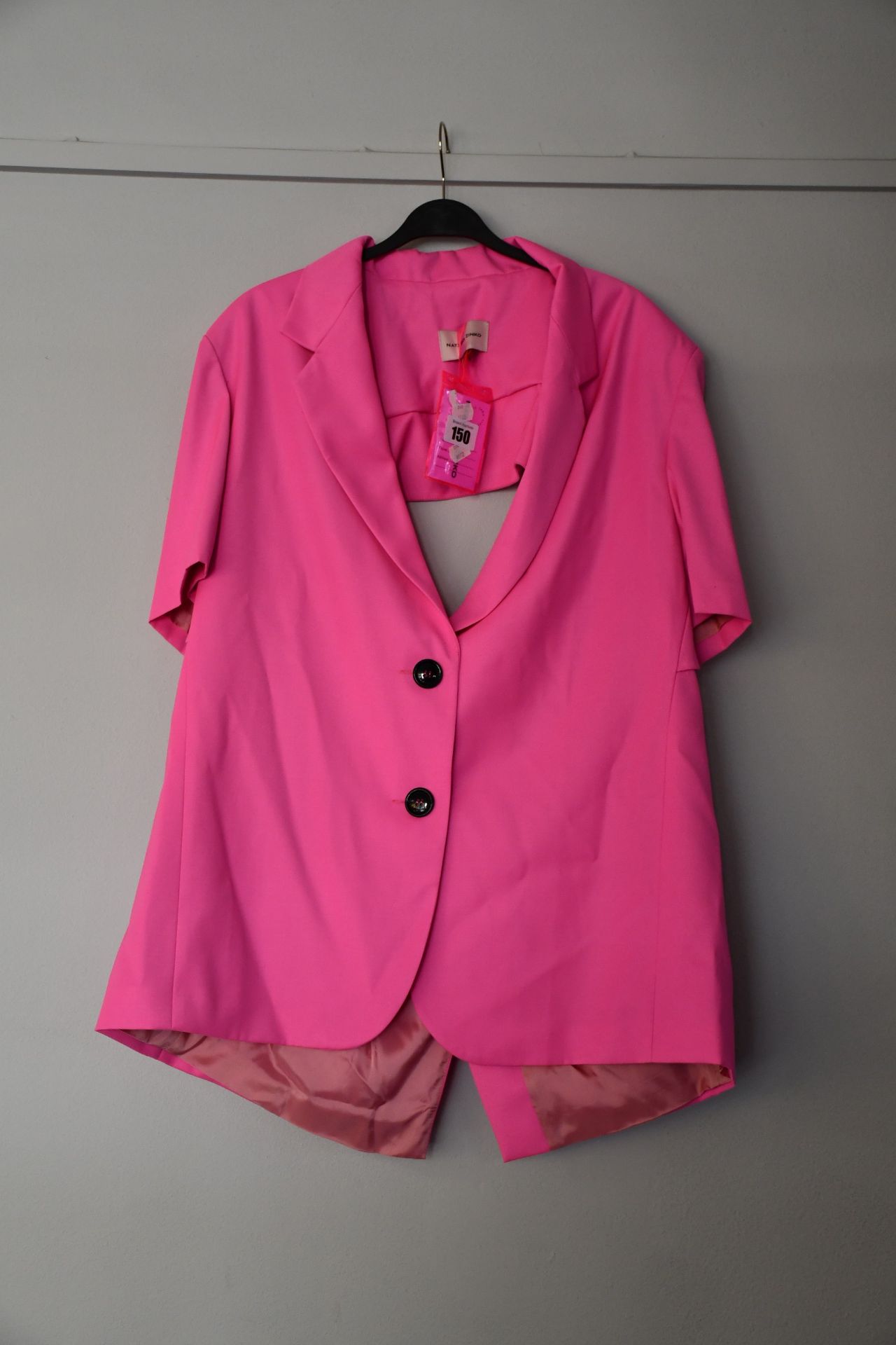 An as new Natasha Zinko slim fit pink short sleeve jacket (Size 34 - RRP £567).