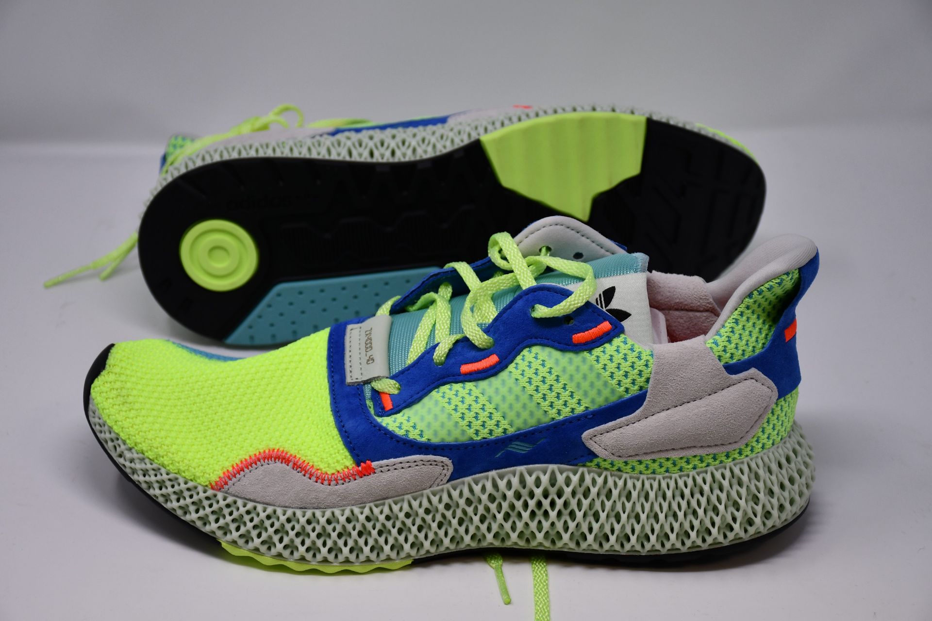A pair of Adidas ZX 4000 4D trainers (UK 11).