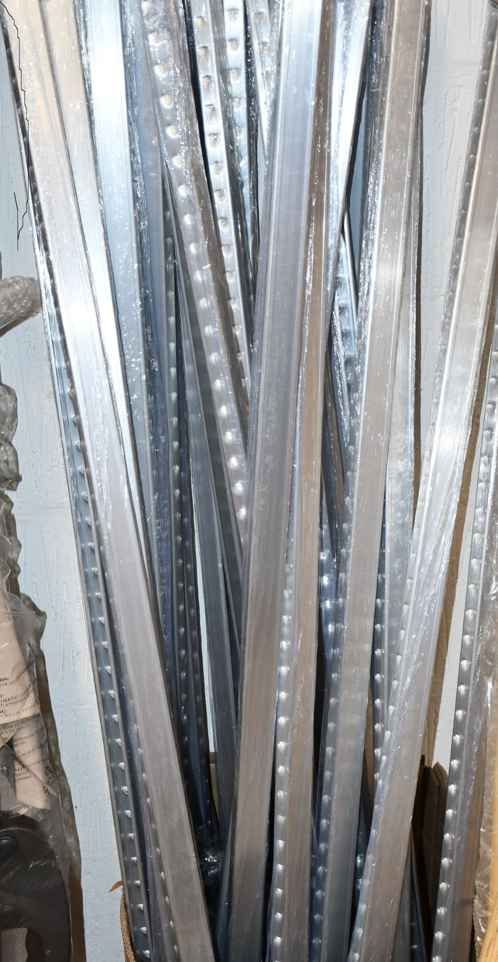 A quantity of Silverline aluminium sash clamps.