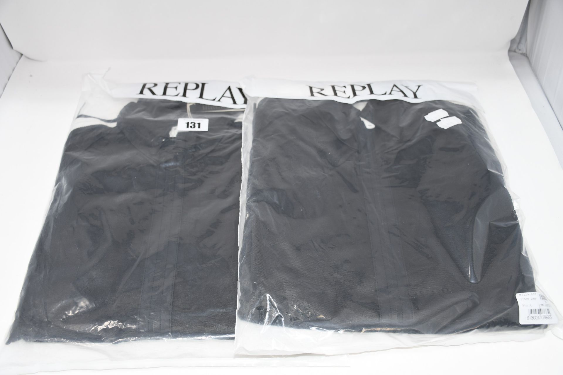 Two men's as new Replay Sportlab sweatshirts with collar in black (S, L).