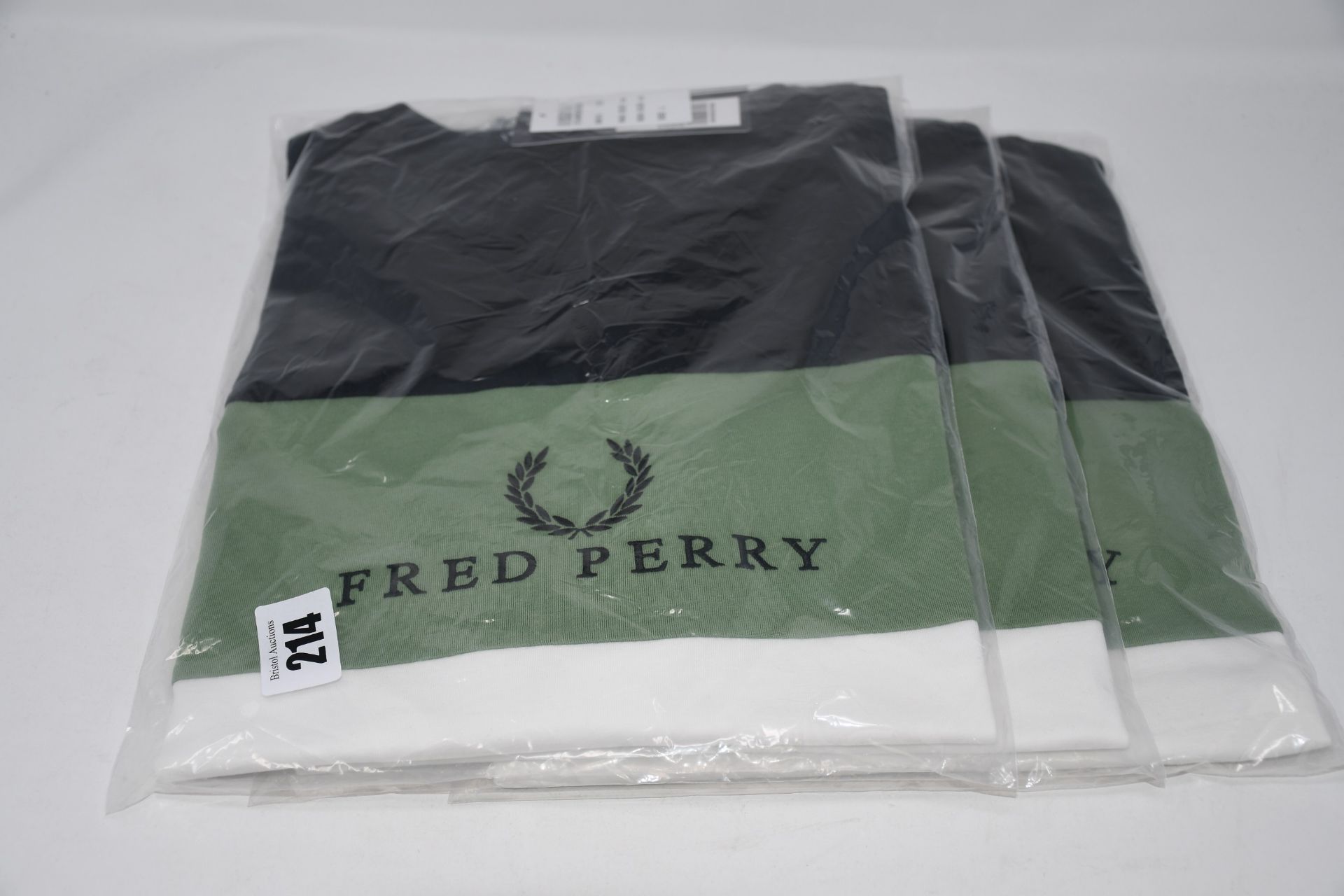 Three as new Fred Perry Embroidered panel t-shirt size L (M4516-102).