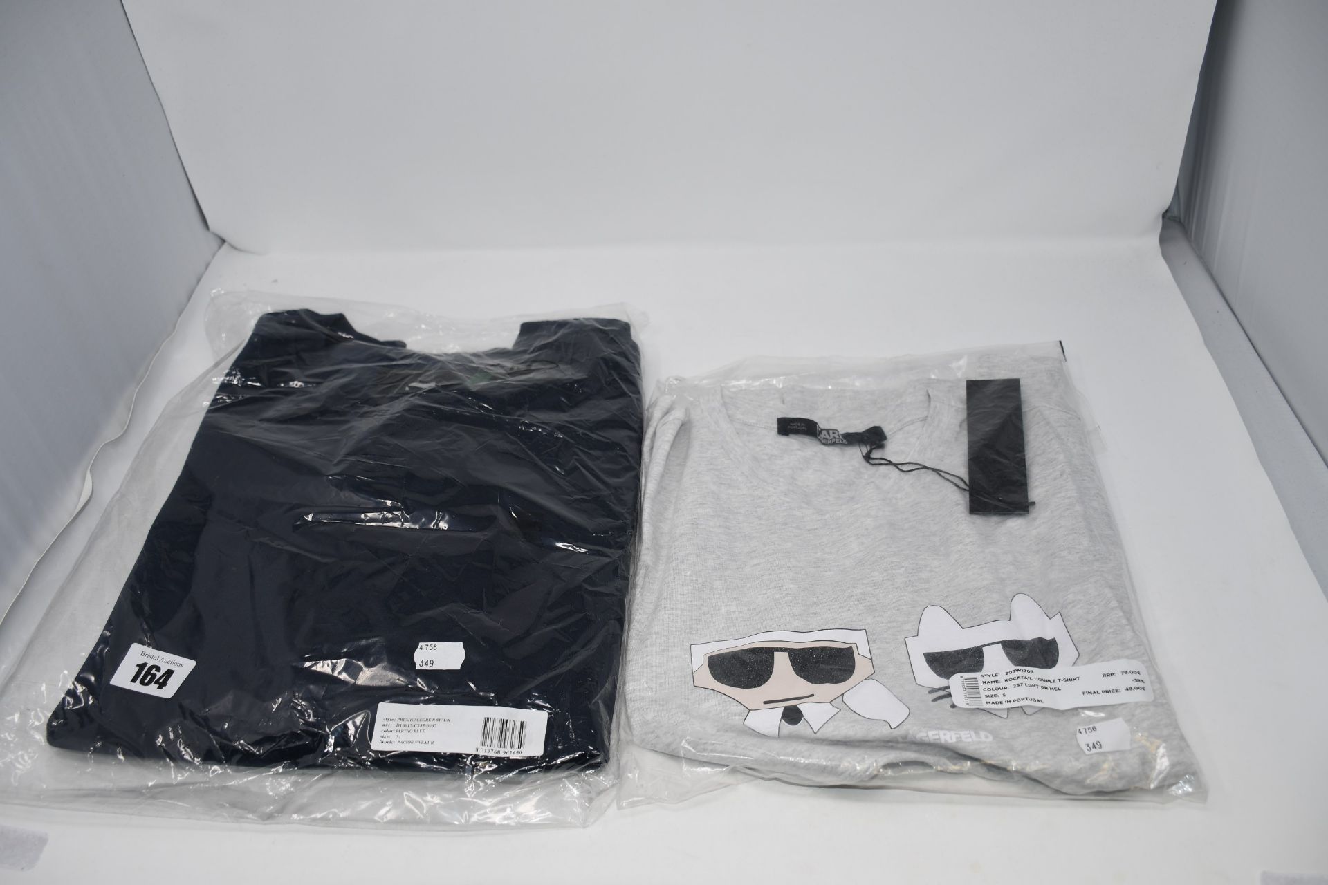 One as new Karl Lagerfeld Kocktail couple t-shirt size S. One as new G Straw Premium core r sw L/s