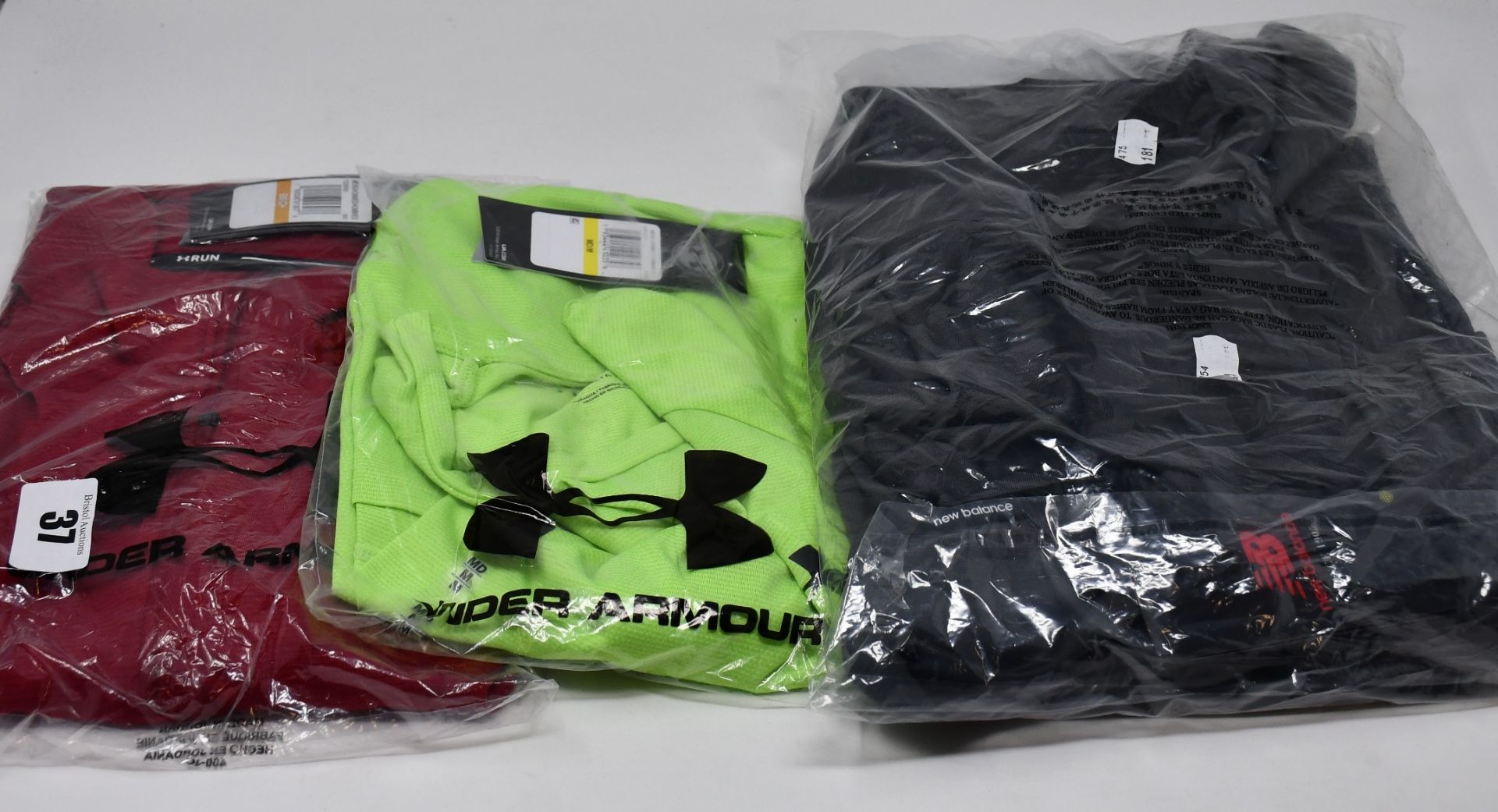 One as new New Balance NBST Graft Oh Hoodie size M. One men's as new Under Armour Tech Short