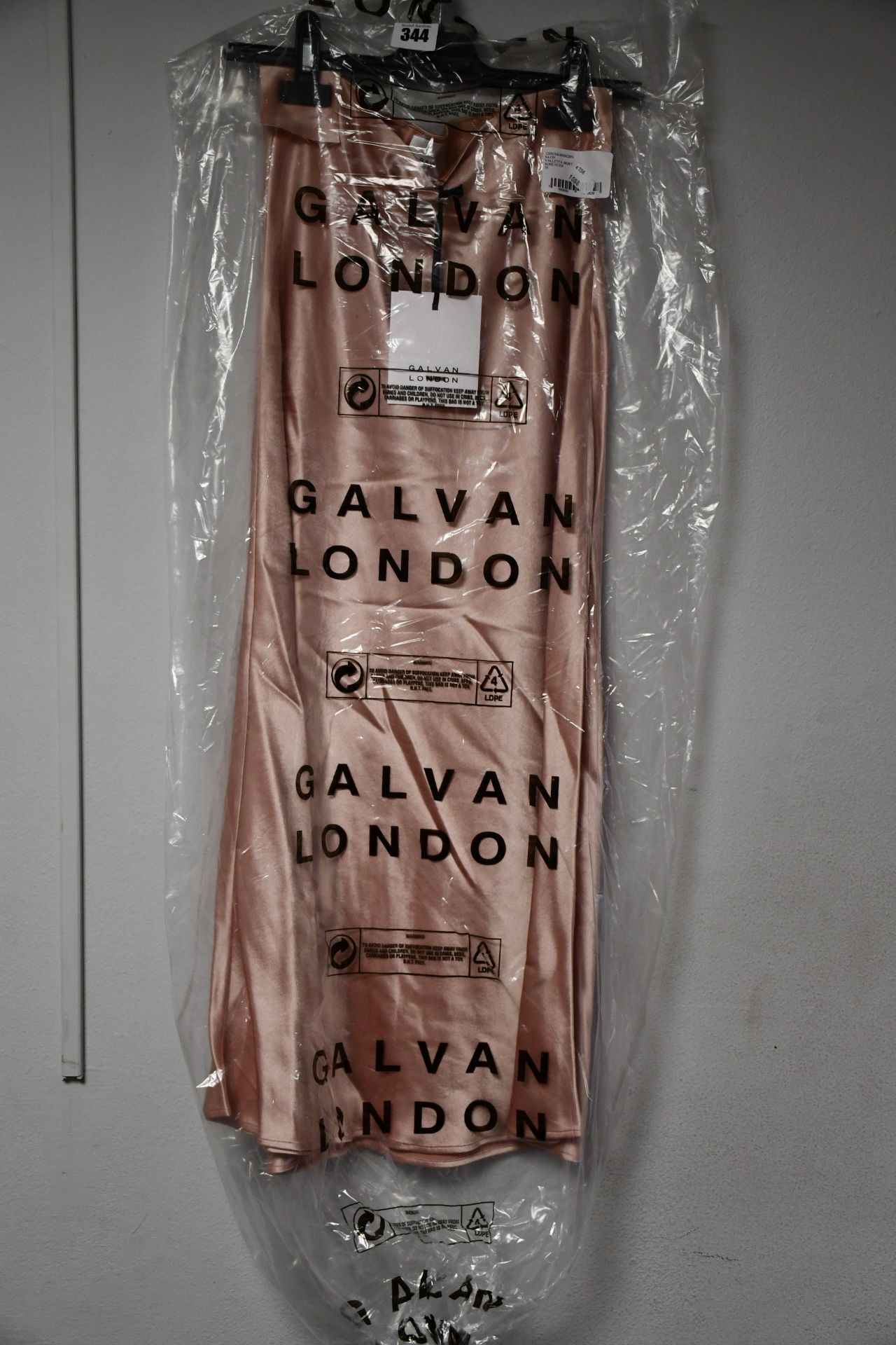 One as new Galvan London Satin Valletta rose nude skirt size 38 (120SGSK400002RN).