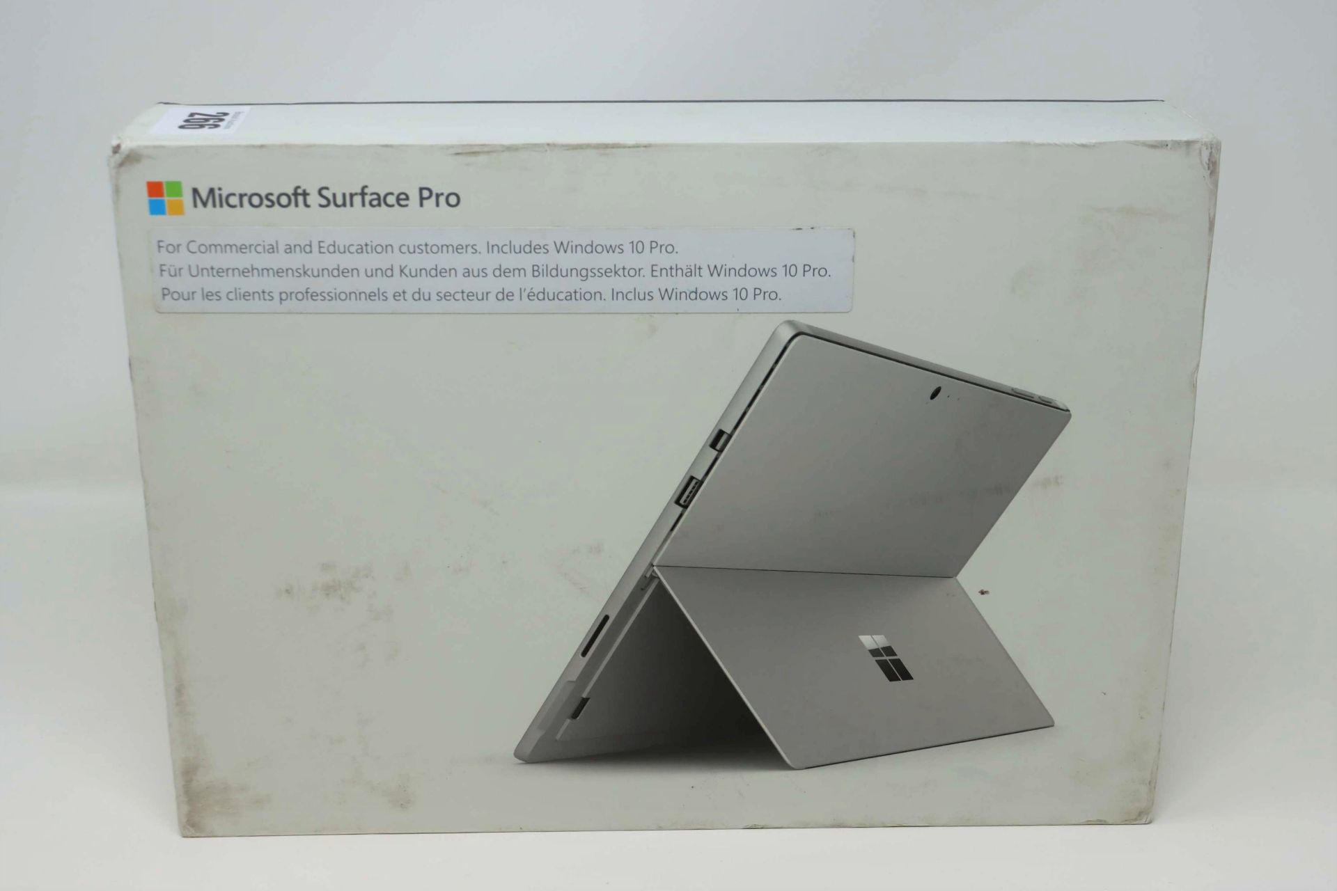 A pre-owned Microsoft Surface Pro 6 Platinum with Intel Core i5-8350U 1.70GHz, 8GB RAM, 256GB - Image 9 of 13
