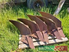 5 No. RHS Dowdeswell Plough Bodies