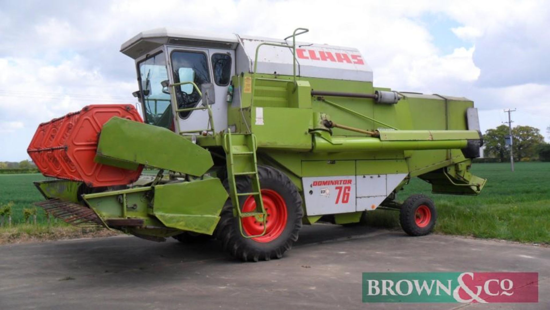 1983 Claas Dominator 76 Combine