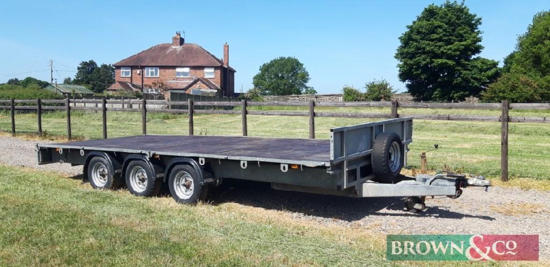 Nugent Tri Axle Trailer