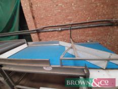 Feed-In Conveyor