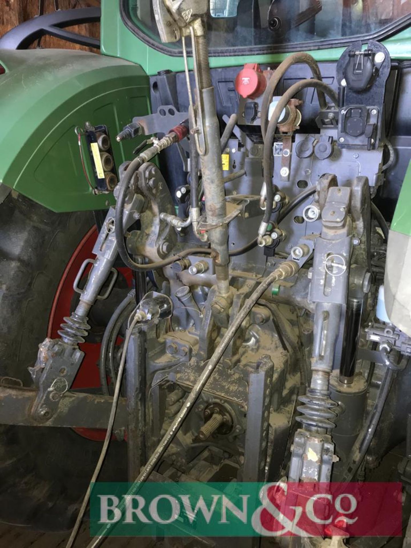 2011 Fendt Vario 724 Tractor - Image 7 of 10