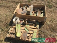 Quantity Dowdeswell plough parts