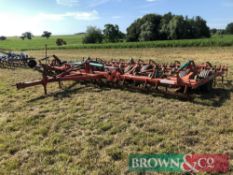 1996 Kverneland 7m hydraulic folding springtine cultivator