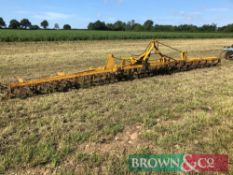 Parmiter 7m hydraulic folding linkage mounted harrows