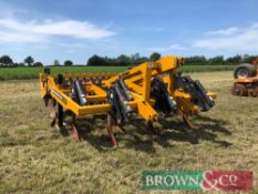 2013 McConnel Discaerator 3000 with DD packer and hydraulic legs. Serial No: M1331179