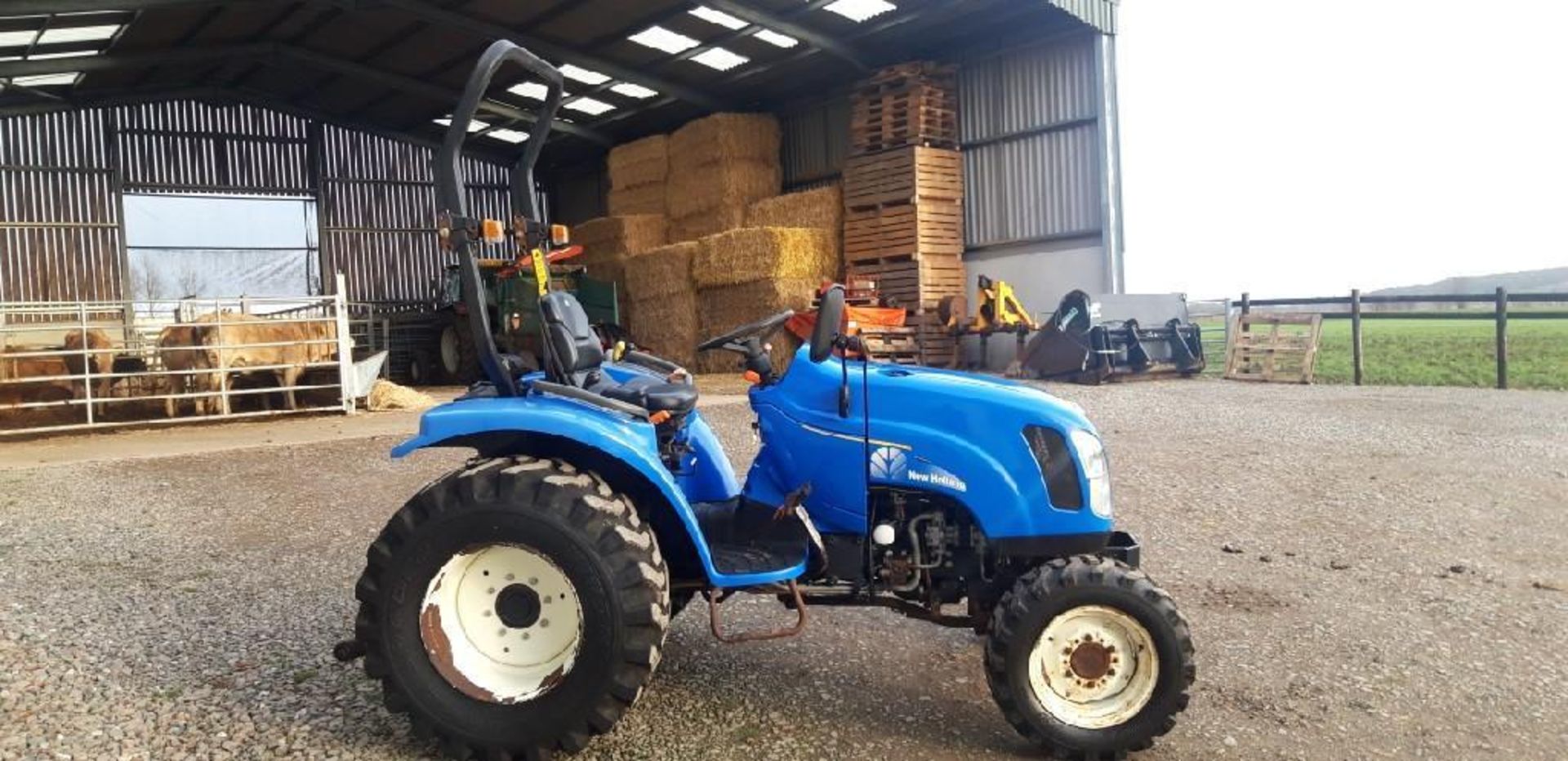 New Holland TC 27 DA 4WD Tractor - Image 13 of 14