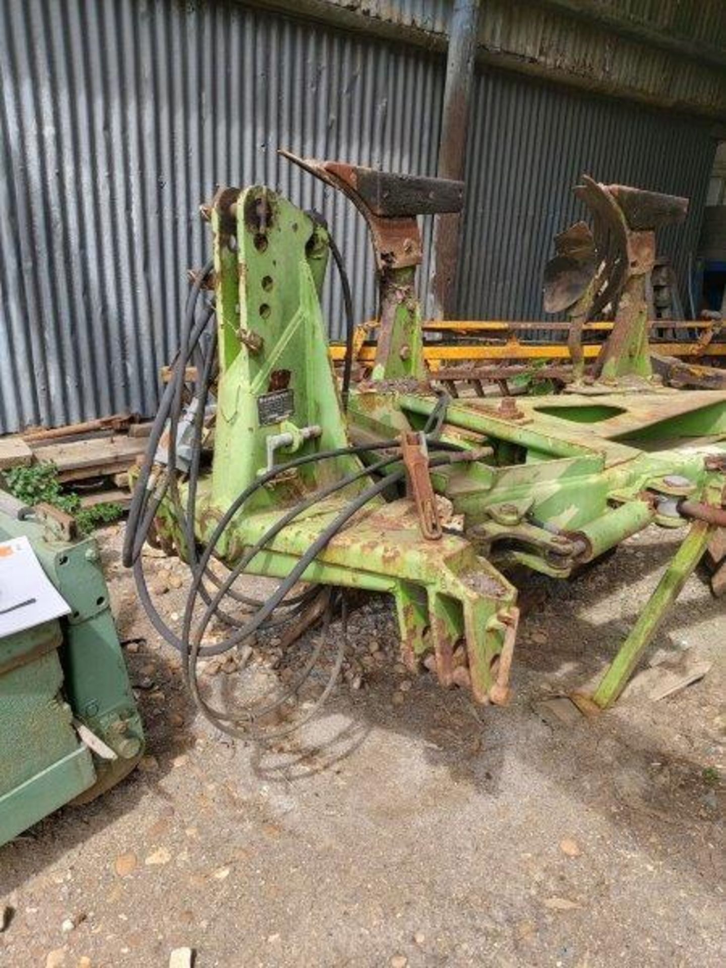 Dowdeswell DP120S 6-furrow Plough - Image 3 of 7