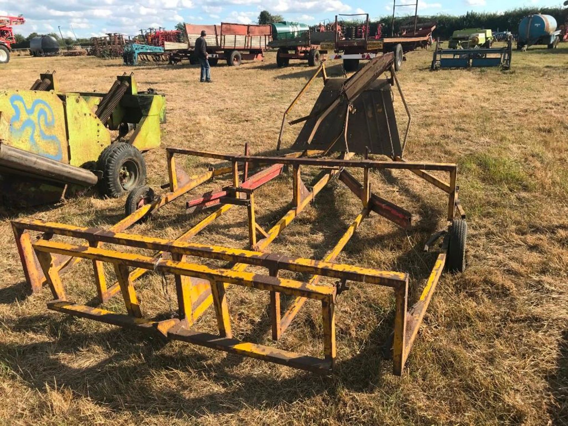 Flat Eight Bale Sledge - Image 3 of 3