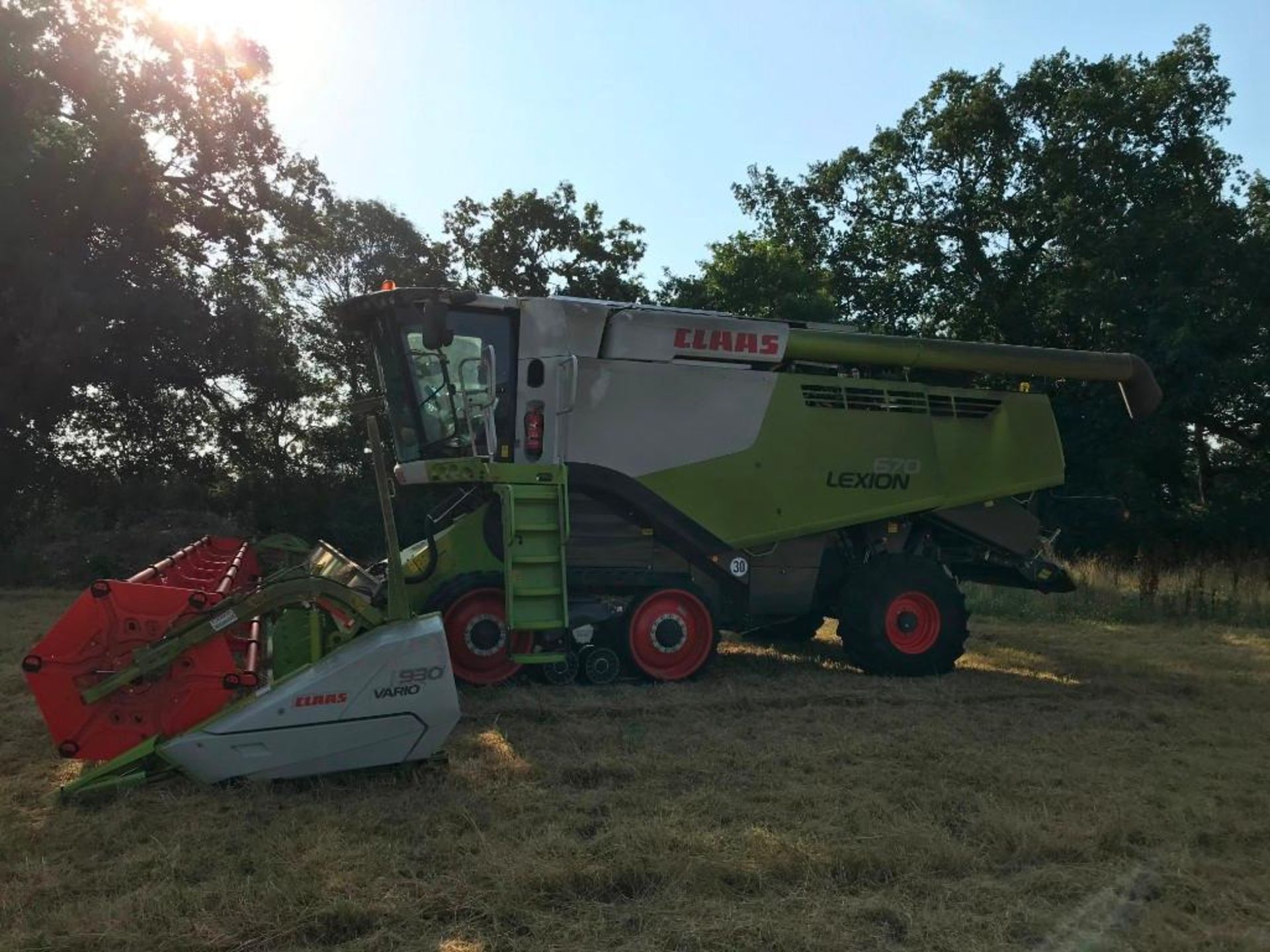 Claas Lexion 670TT - Image 10 of 27